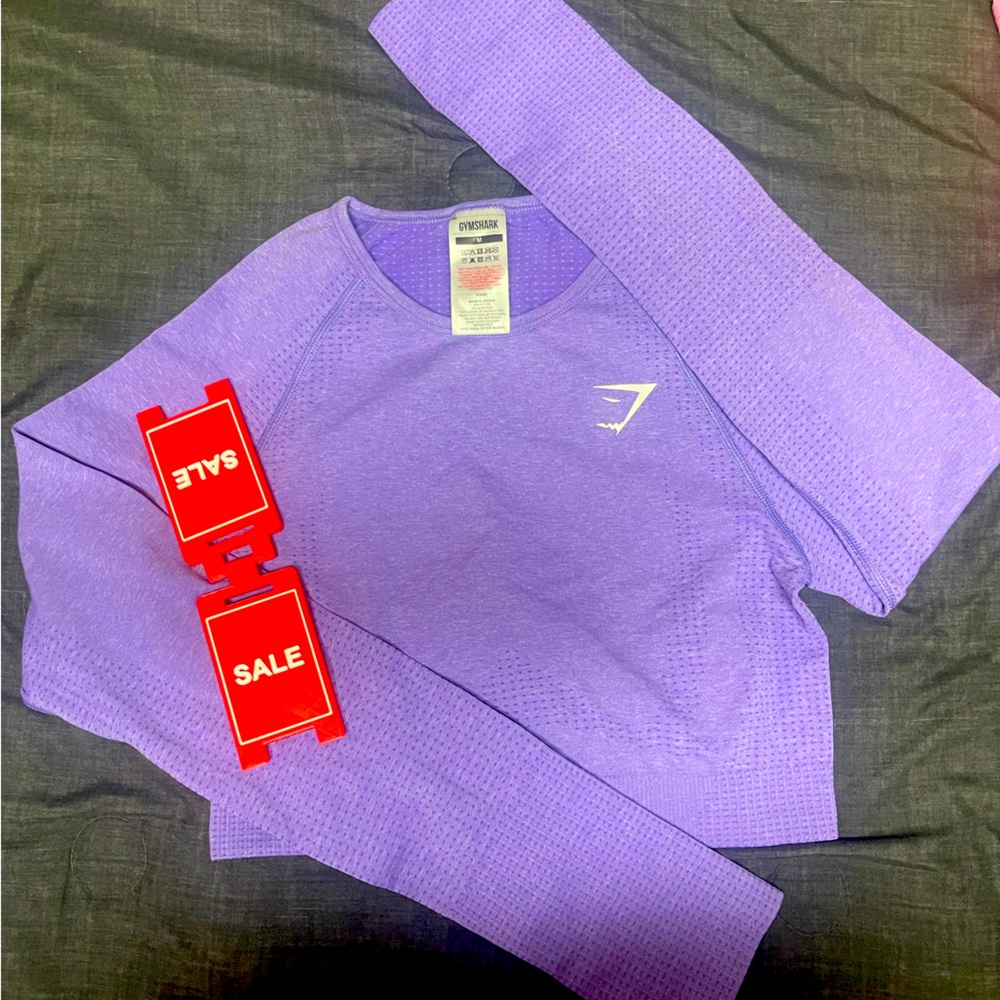 ❌SOLD❌Gymshark Vitals ls crop top